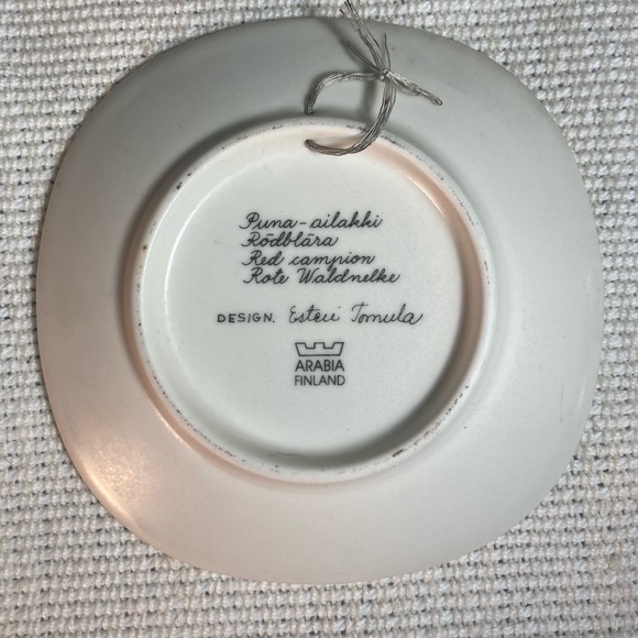 Arabia Finland - Esteri Tomula Decorative Plate - Picture 2 of 2